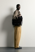 БРЮКИ BARREL FIT СО СКЛАДКАМИ — ZARA
