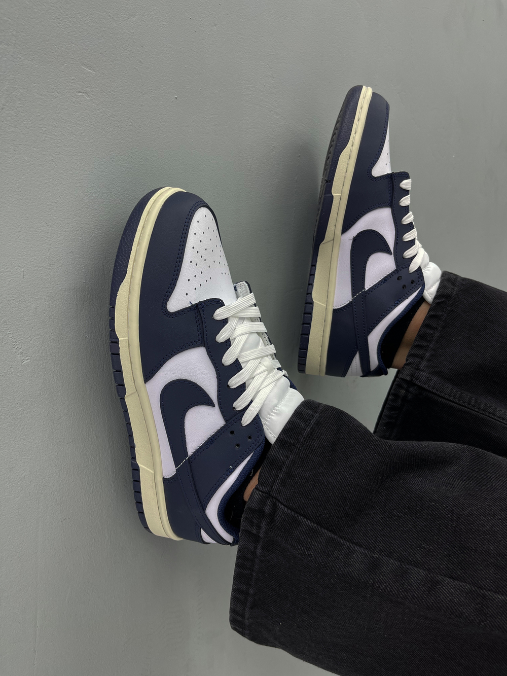 Кроссовки Nike Dunk Low #A5532 (бел.-син.)