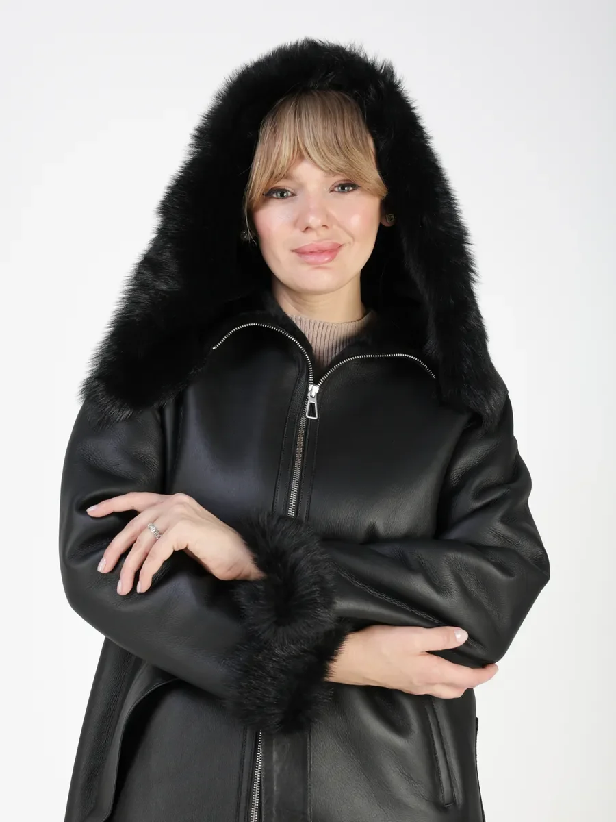 Дубленка зимняя натуральная с капюшоном длинная