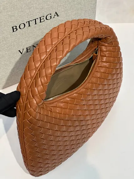 Сумка Bottega Veneta "Veneta"
