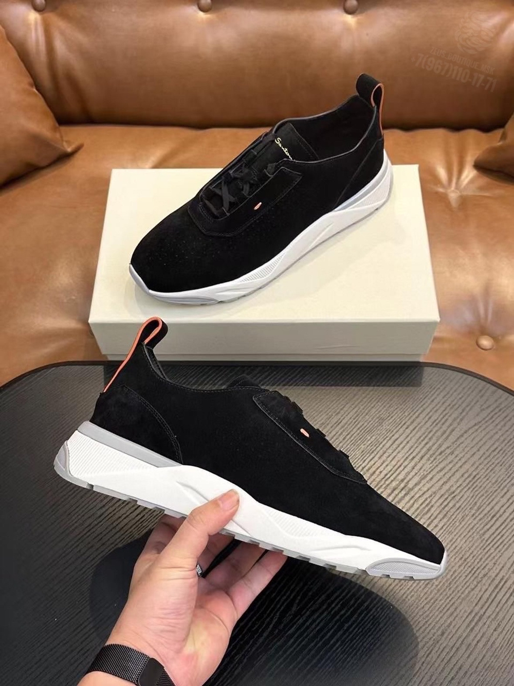 Кроссовки Santoni