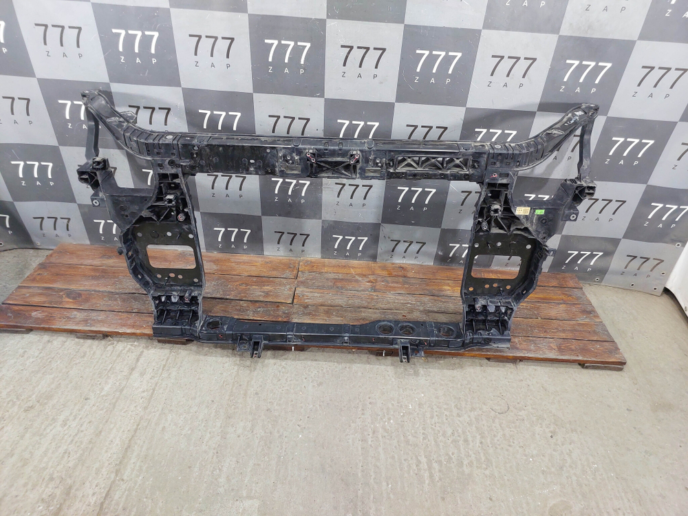 Панель передняя Kia Carnival 4 (KA4) 20-нв Б/У Оригинал 64101R0000