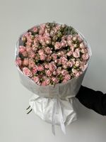 Букет моно из кустовых роз 25 шт в нежно-розовом оттенке