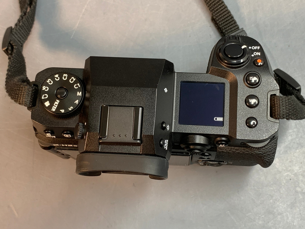 Fujifilm X-H2S 25.000 кадров