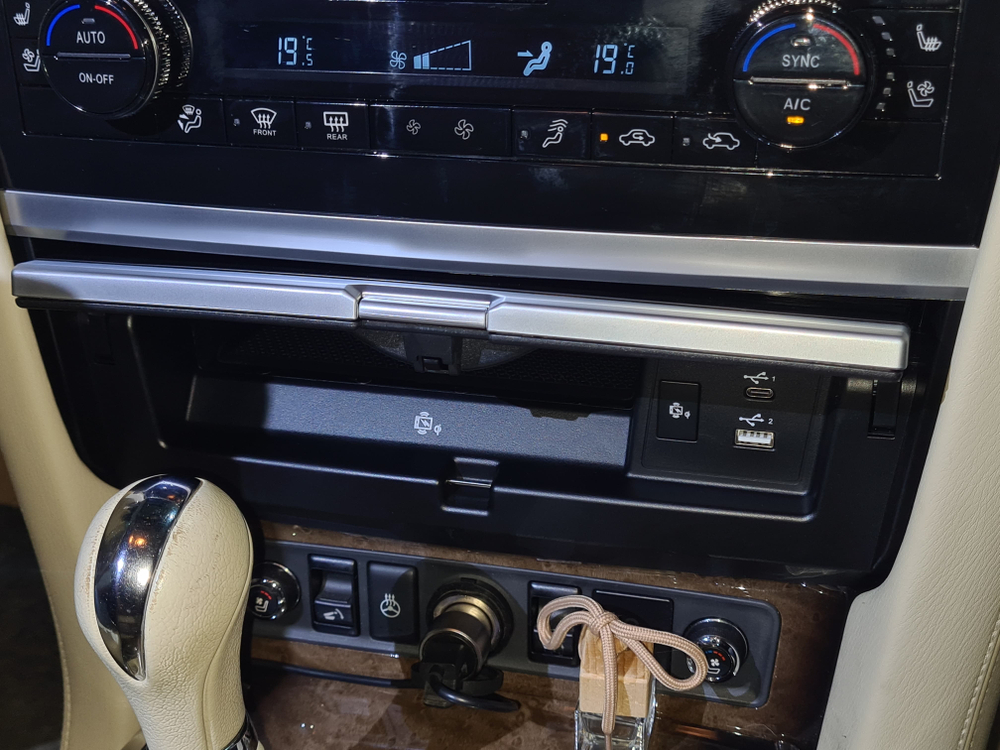 Установочный комплект для NISSAN PATROL 2010+ high  KUBERG ZH-N1401