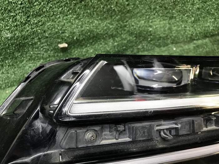 Фара левая Genesis GV80 (2020-2023) LED