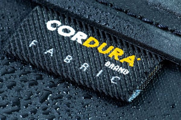 От шин до гор: удивительная история Cordura - ткани, которая почти не изнашивается