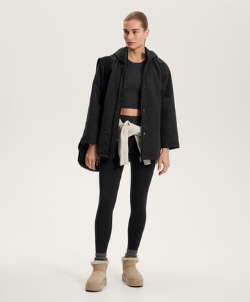 Oysho Топ Compressive в полоску, черный