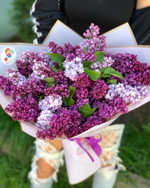 Композиция из сирени "Smell of spring"