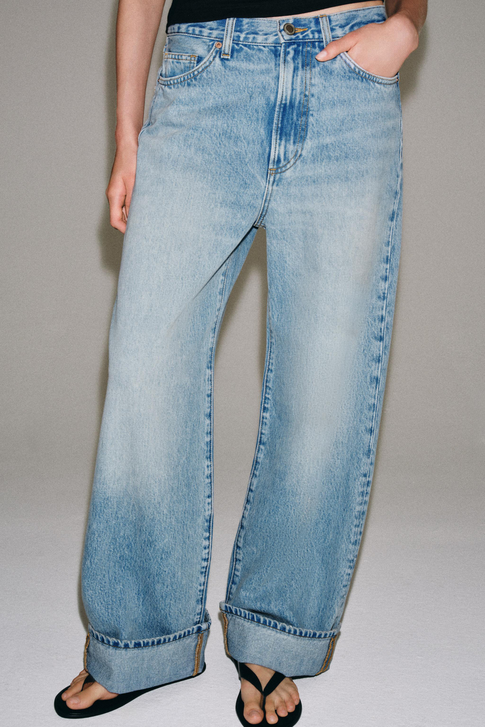 ДЖИНСЫ BAGGY СО СРЕДНЕЙ ПОСАДКОЙ — ZW COLLECTION — ZARA