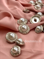 Пуговицы серебристые с жемчугом (с узором)