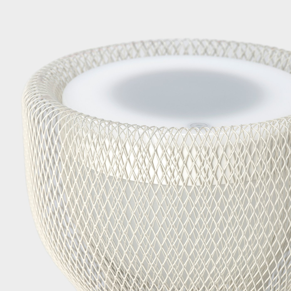 IKEA SOLVINDEN  (ИКЕА СОЛВИНДЕН)  -  Декоративный светильник LED напольный - на солнечной батарее/сетка бежевый