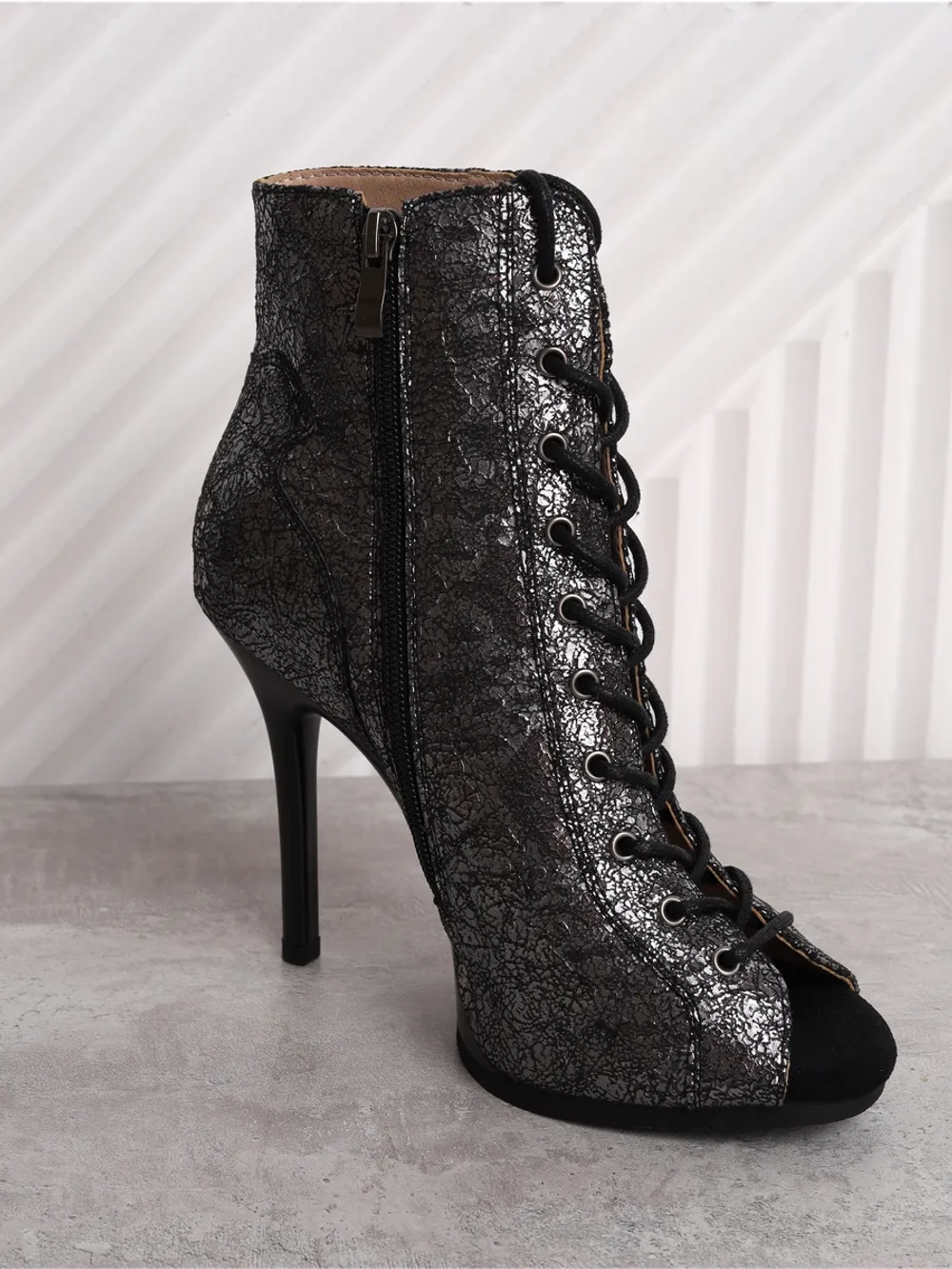 Хилсы с литой подошвой профессиональные high heels