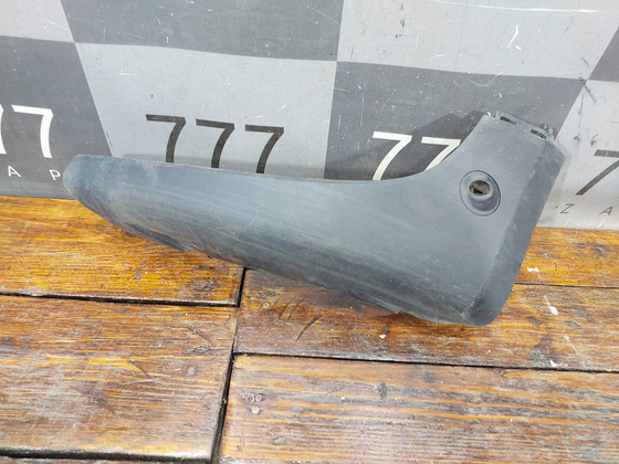 Накладка переднего бампера левая MINI Hatch (F55/F56)  Б/У Оригинал 51117337813
