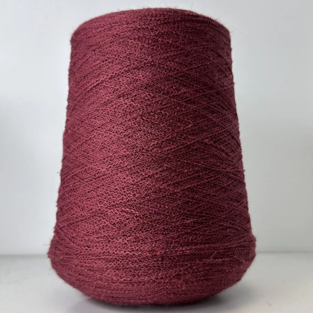 SABBIA - ECAFIL; вискоза, п/а; 1350м/100гр; col. 030208 0685 Rouge Fonce; цвет: бордовый; Есть бобинки: 138 гр S501