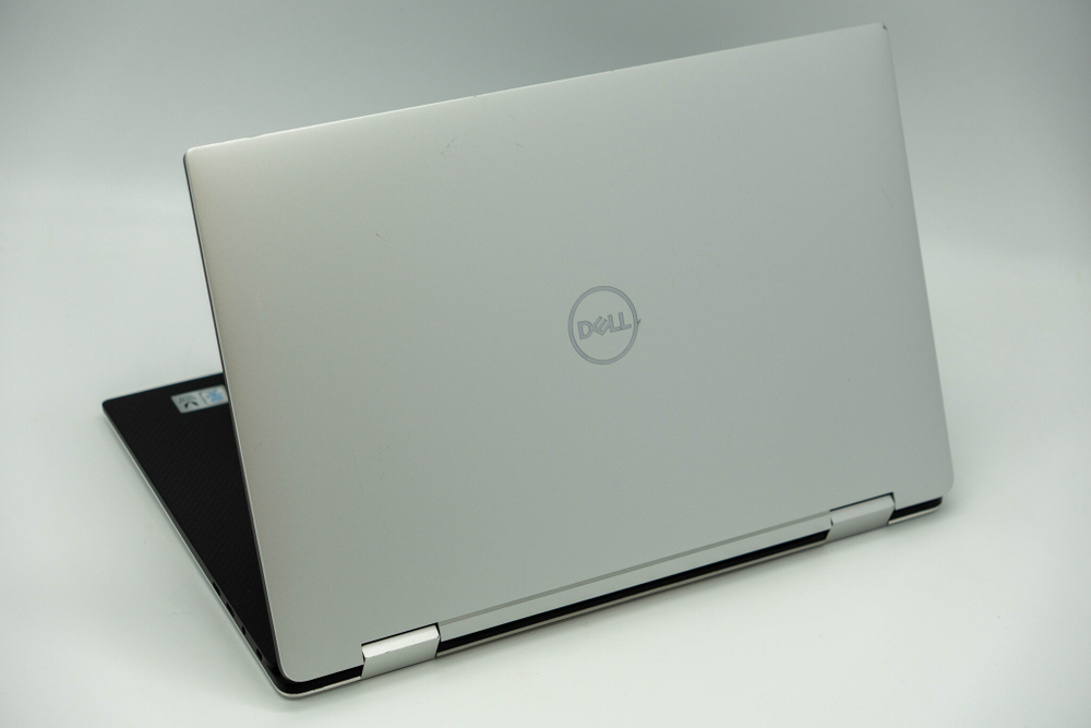 Ноутбук Dell Precision 5530 2 in 1 ( i5-8305G / Radeon Pro WX Vega M GL )