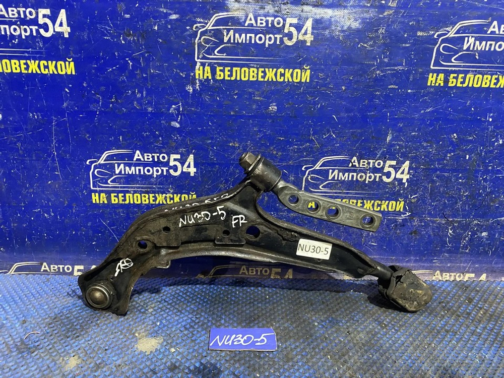 Рычаг передний правый NISSAN PRESAGE 1999