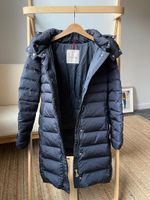 Пуховое пальто Moncler