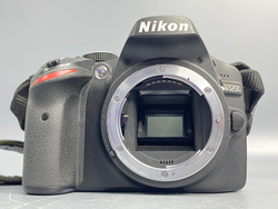 Nikon D3200 kit 18-55mm 16.000 кадров
