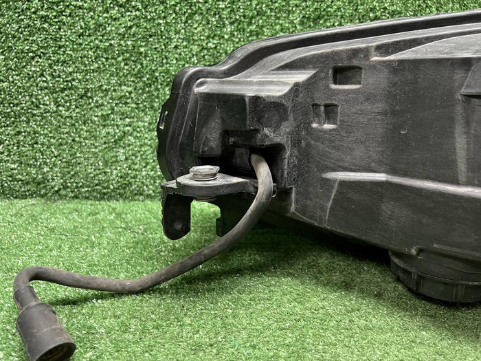 Фара правая VW Tayron 1 (2022-н.в.) LED