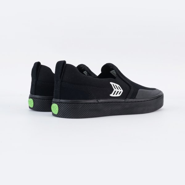 Cariuma Slip On Skate Pro (all black) артикул: - купить в магазине Дайс