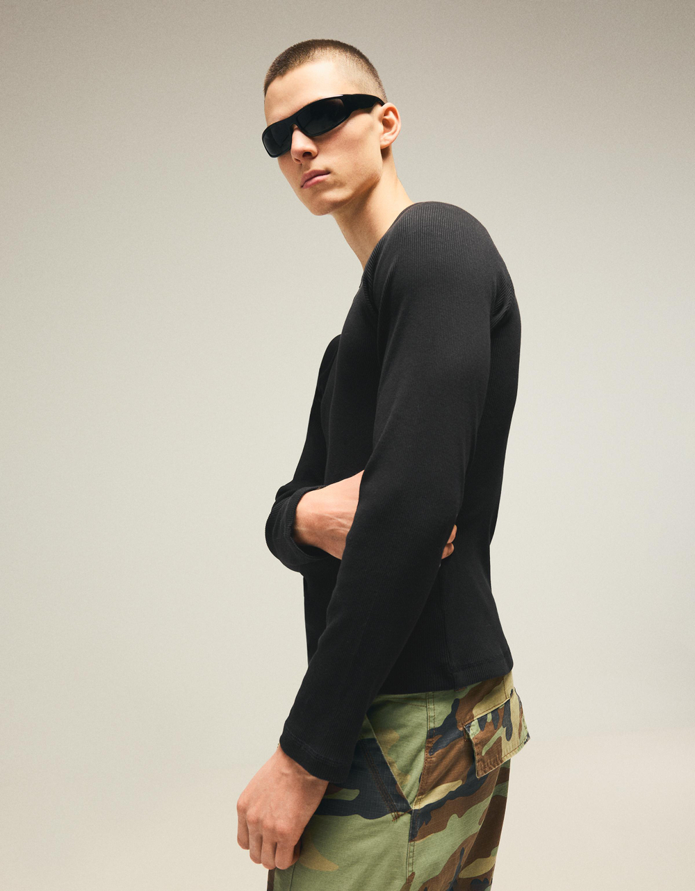Мужской лонгслив slim fit - BERSHKA
