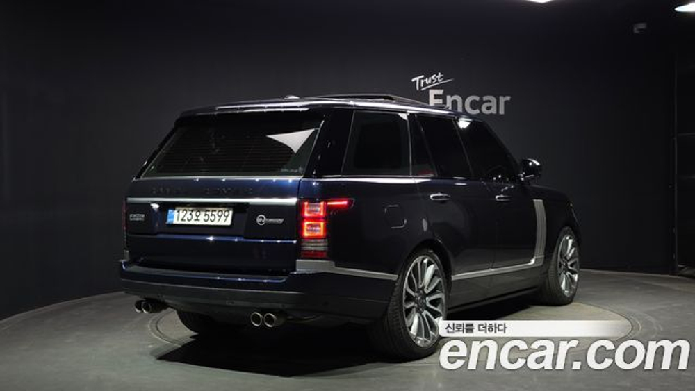 Land Rover Range Rover 4.4 SDV8 AB DIESEL — 2016
