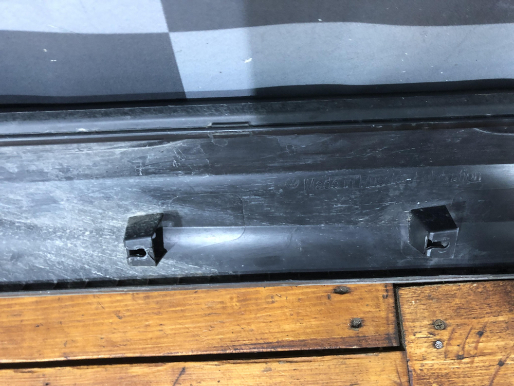 Накладка двери передней левой Volkswagen Taos 20-22 Б/У Оригинал 2gl854939