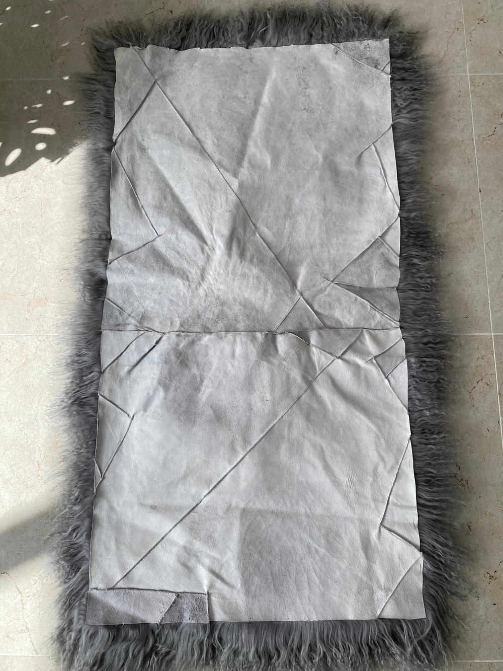 Шкура коврик меховой прикроватный ангорская коза, 120х60 см.