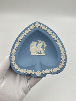 Тарелка декоративная/мелочница «Карточные масти, Пики» Wedgwood