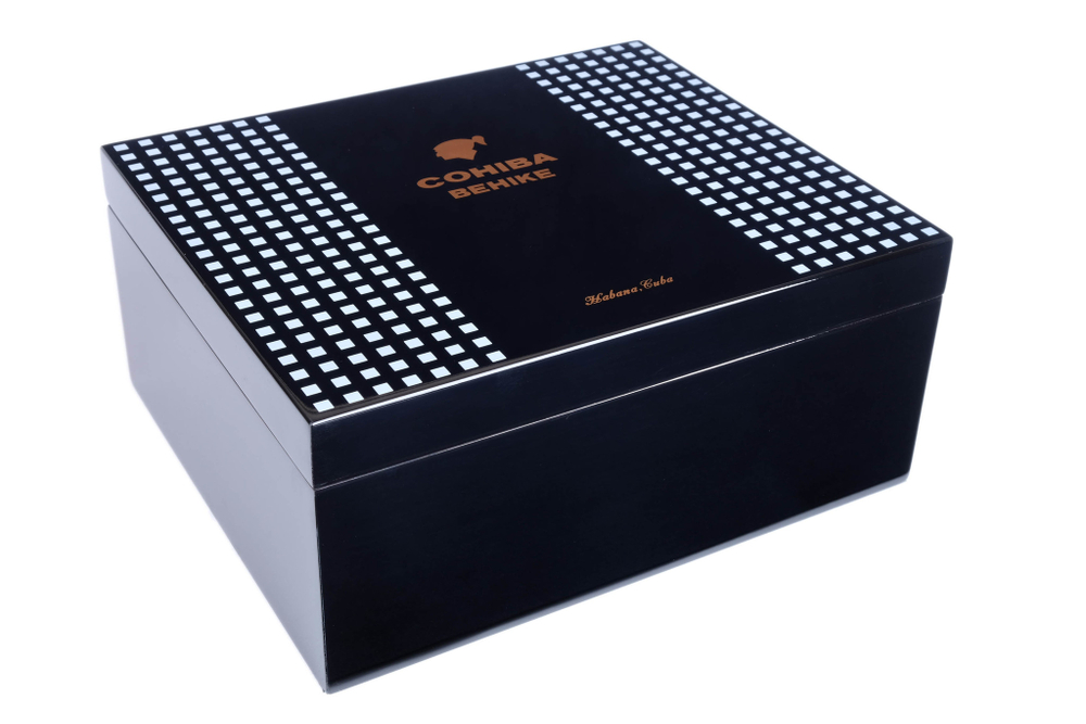 Хьюмидор Tom River на 40 сигар с подарочным набором, Cohiba Behike 569-099