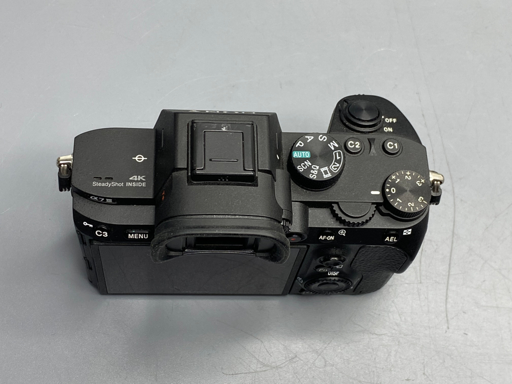 Sony A7 III 14K кадров