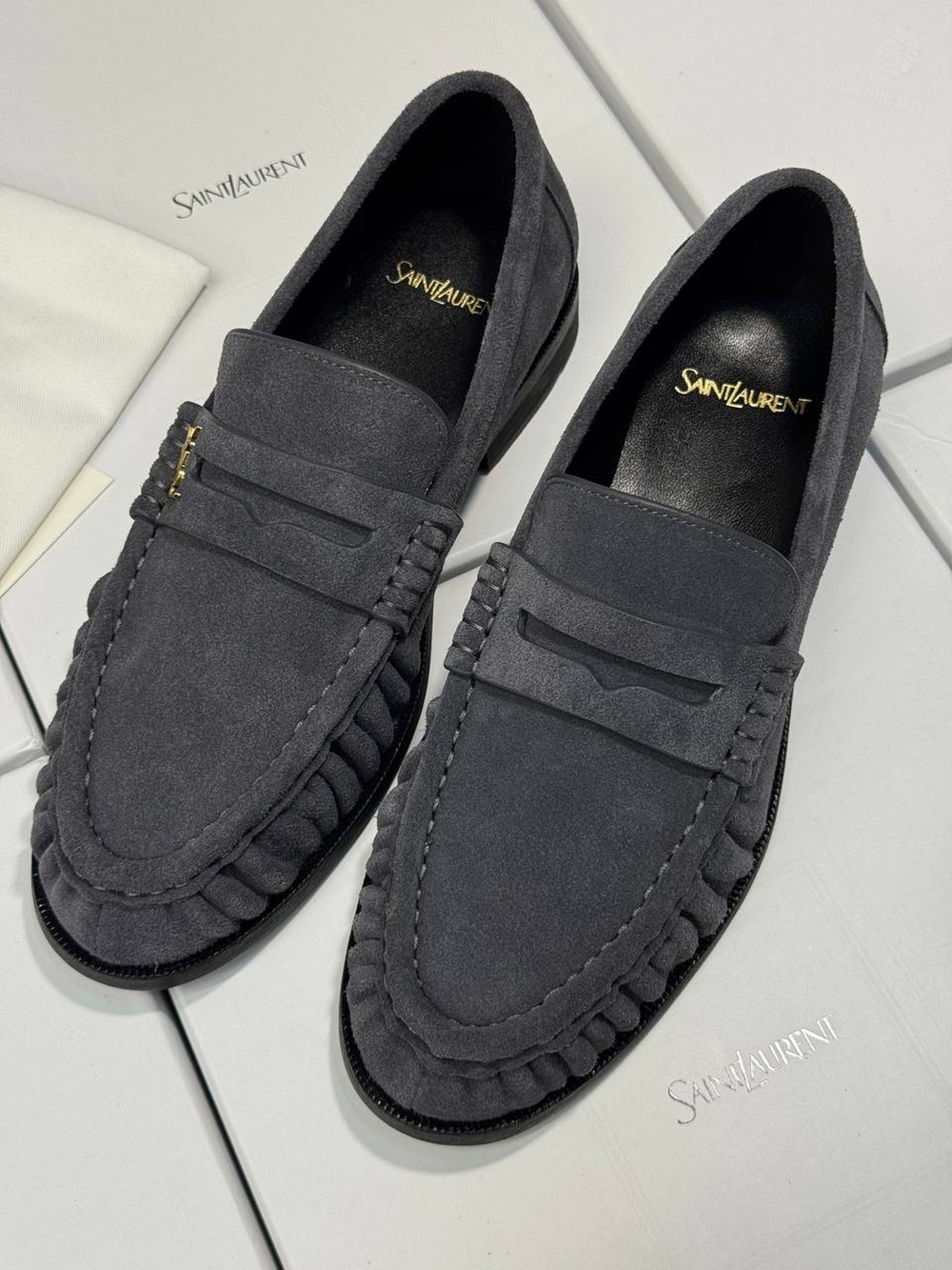Лоферы Yves Saint Laurent Casandre