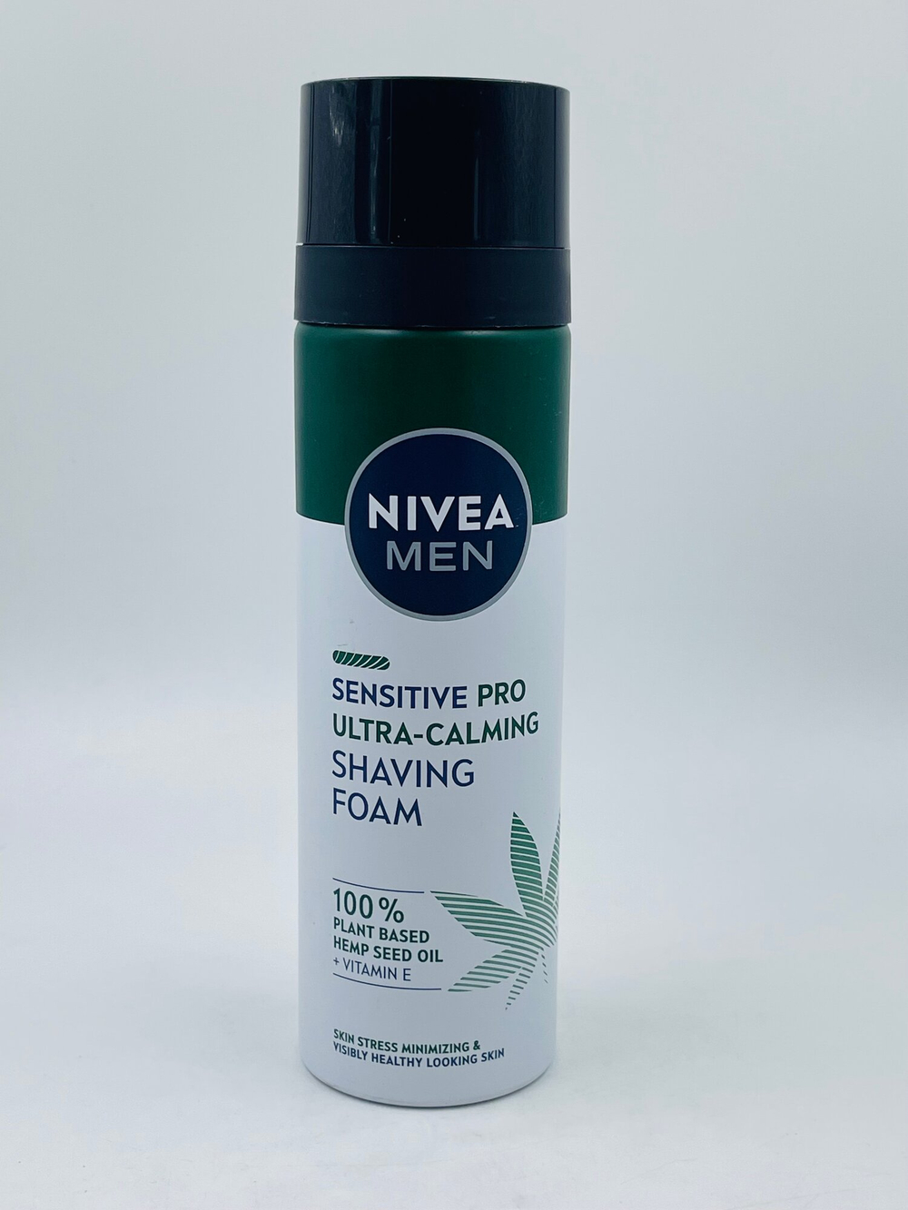Пена для бритья NIVEA MEN  Sensitive Pro  с витамином Е и маслом семян кнопли, 200 мл