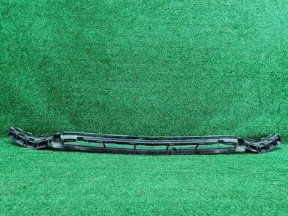 Кронштейн переднего бампера Mercedes E W213 16-21