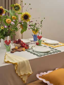 Салфетка под приборы с контрастным кантом серого цвета из коллекции Trendy Ruffles, 35х45 см