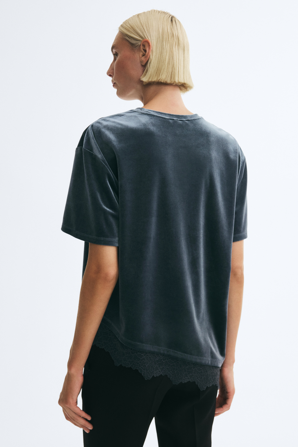 Топ из велюра с кружевной лентой - H&M