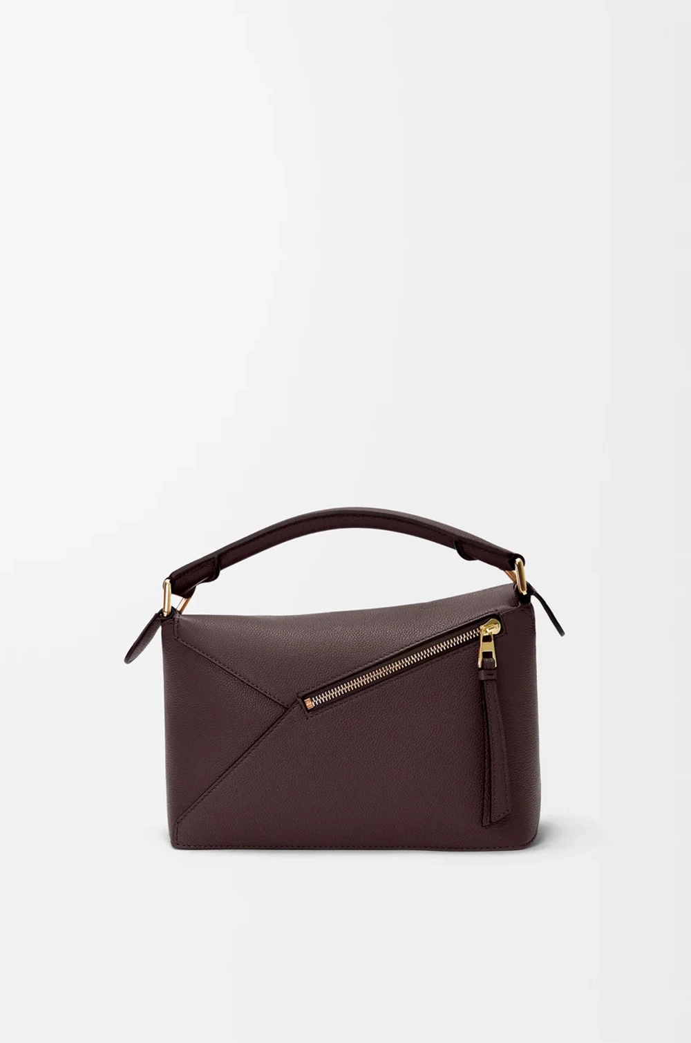 Loewe Маленькая сумка Puzzle Edge из мягкой зернистой телячьей кожи, темно-каштановый
