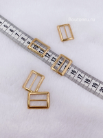Пряжка золотистая тонкая