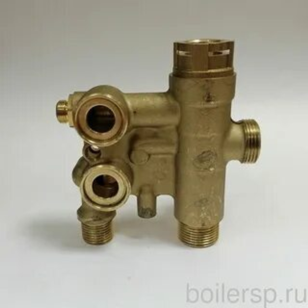 Трехходовой клапан/группа подачи для котлов Baxi 711605800