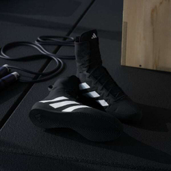 Adidas Высокие кроссовки Box Hog 4, черный/белый
