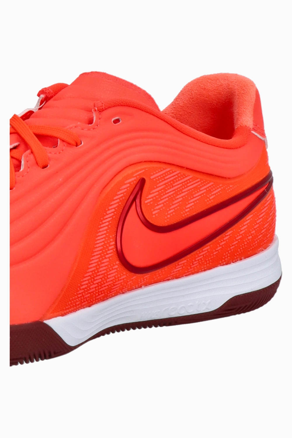 Футзалки Nike Tiempo Reactgato - красный