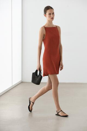 Massimo Dutti Мини-платье на бретелях, черепичный