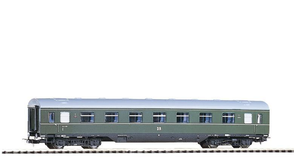 Модернизированный пассажирский вагон 1-го класса DR III (с фартуком)