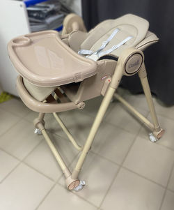 Стульчик для кормления Costa Mercy с функцией качелей ,бежевый цвет