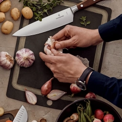 Victorinox Доска для гурманов 37x29см 7.4128.3