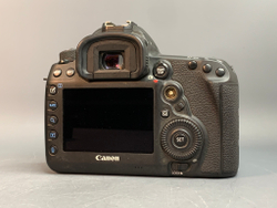 Canon EOS 5D Mark IV 22.545 кадров
