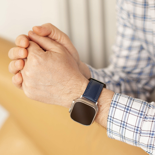 Ремешок для Apple Watch Ultra 49mm из кожи Saffiano синего цвета