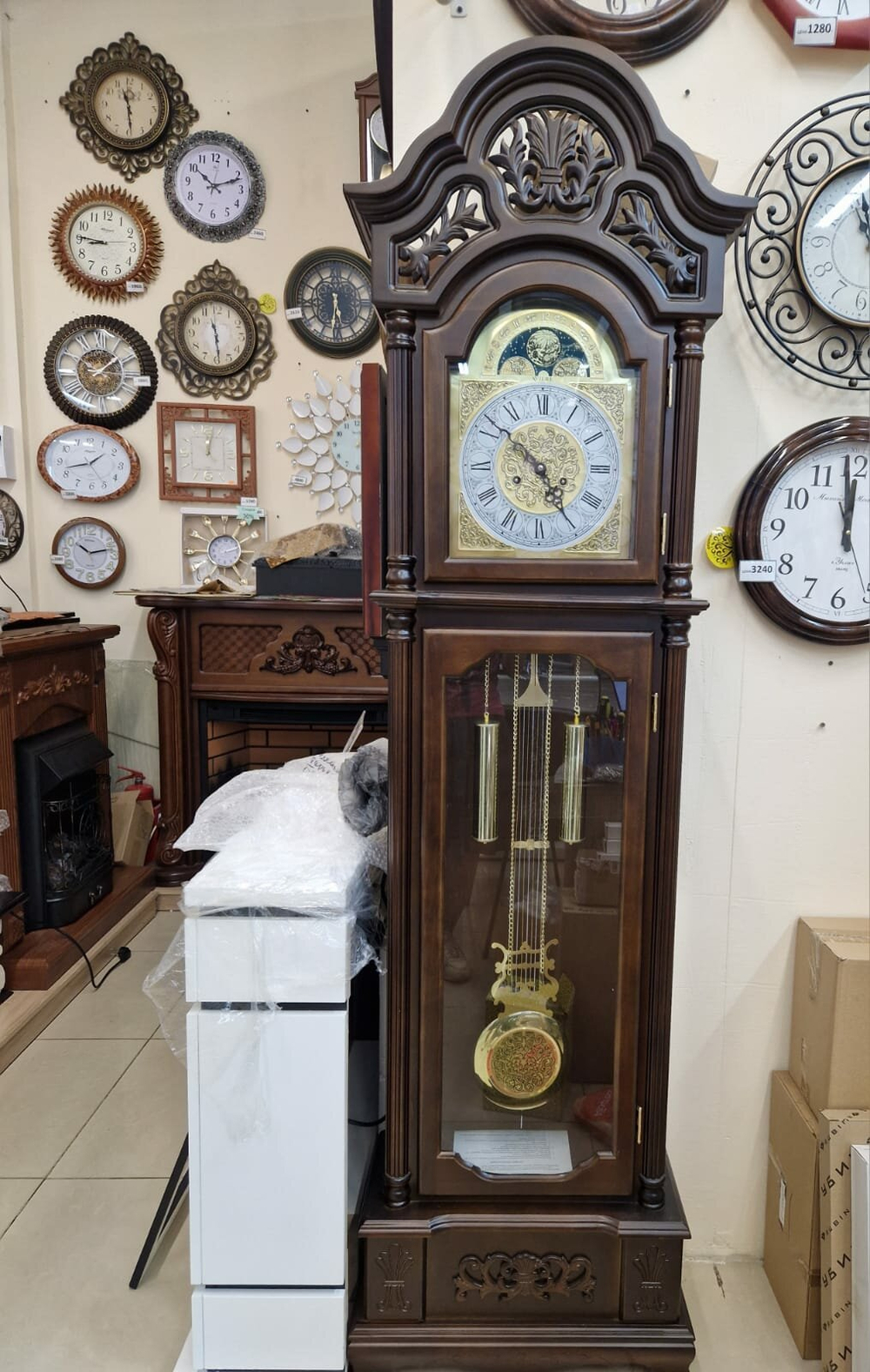 Aviere Напольные механические часы 01034n