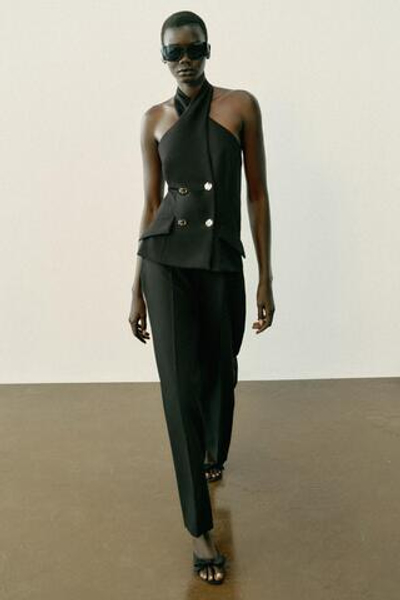 КОМБИНЕЗОН С ВЫРЕЗОМ ХАЛТЕР И ЗАПАХОМ — ZARA